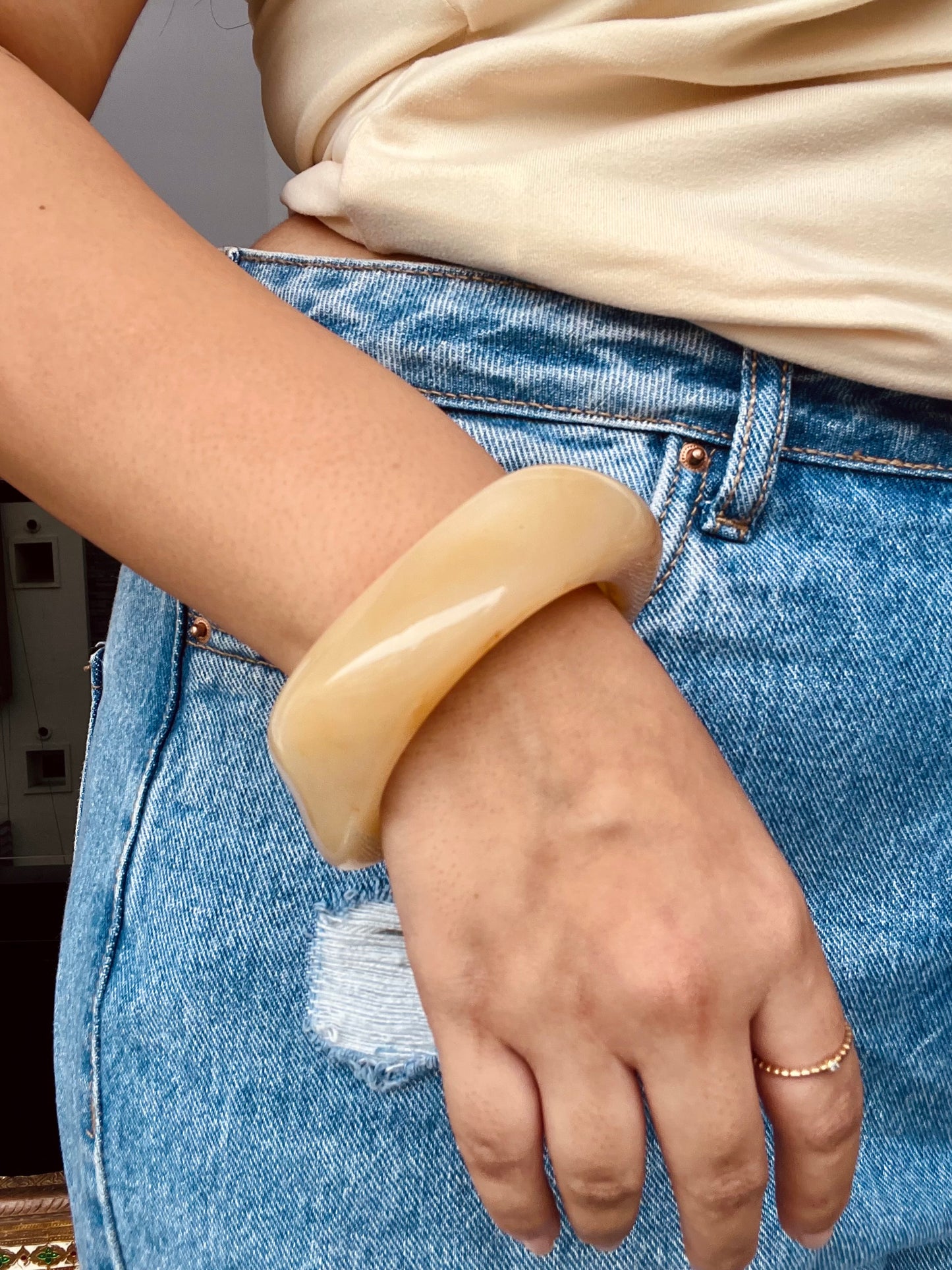Wavy Resin Bangle
