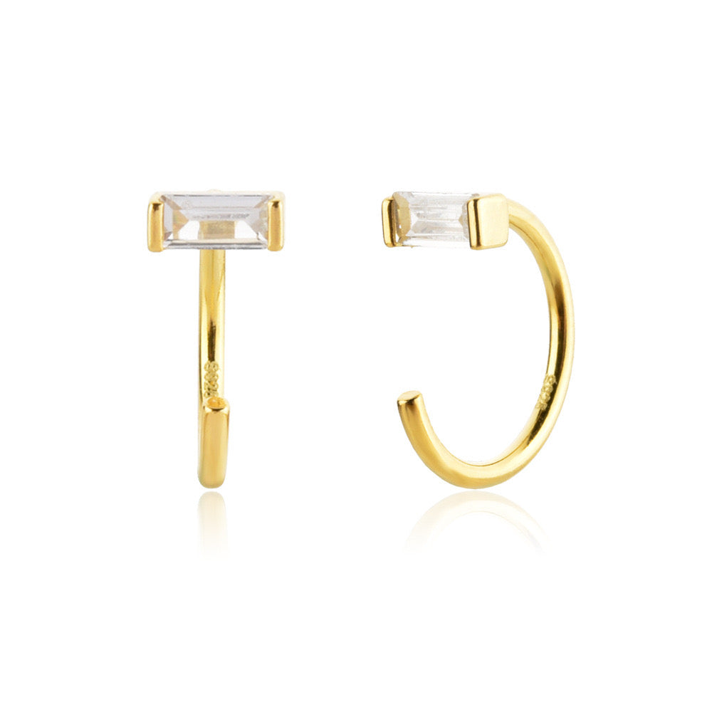 Pair of 925 sterling silver classic hoop earrings — minimalist poke-free hoops, safe for kids and sensitive skin.