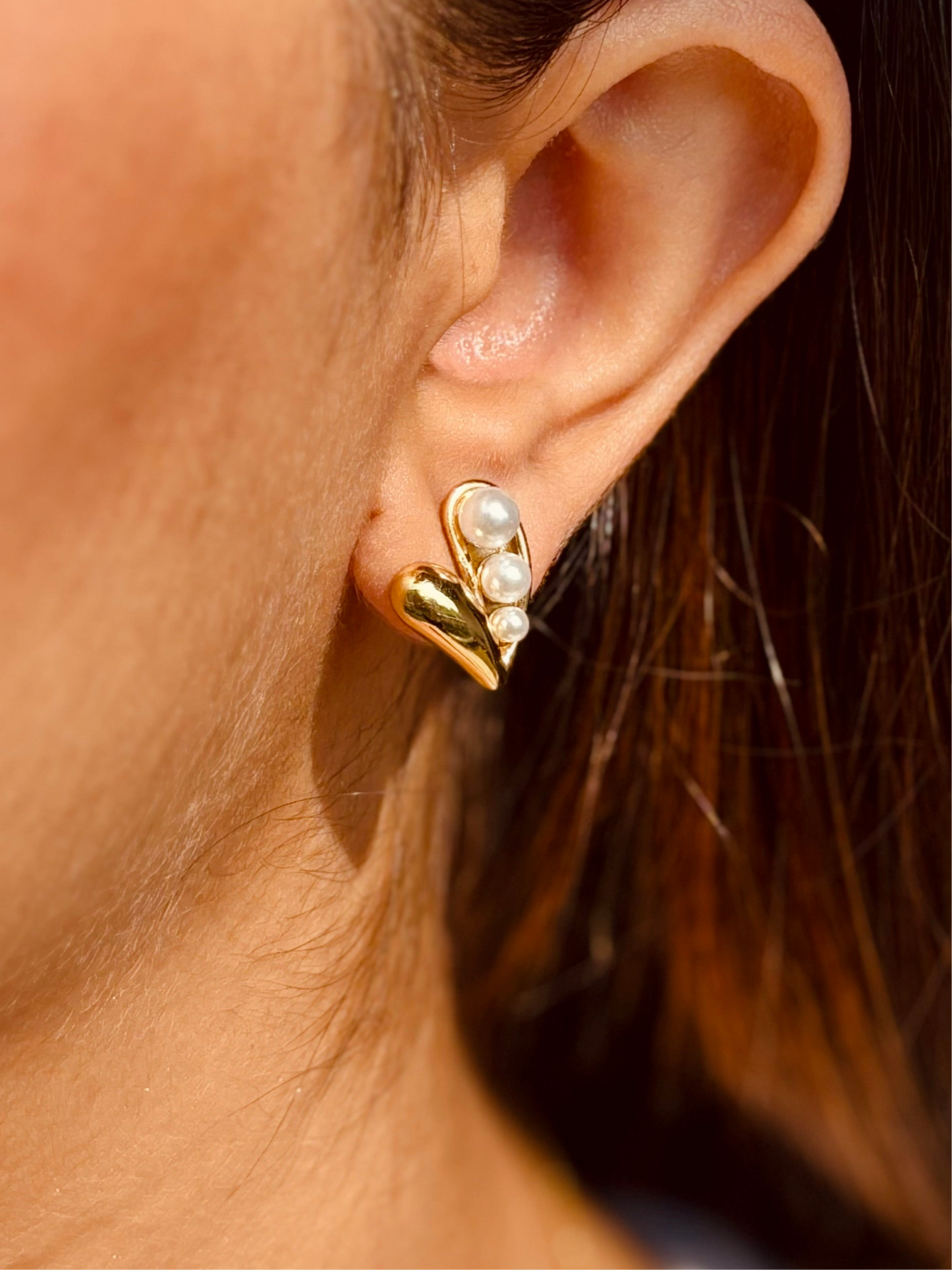 Heart Pearl Earrings