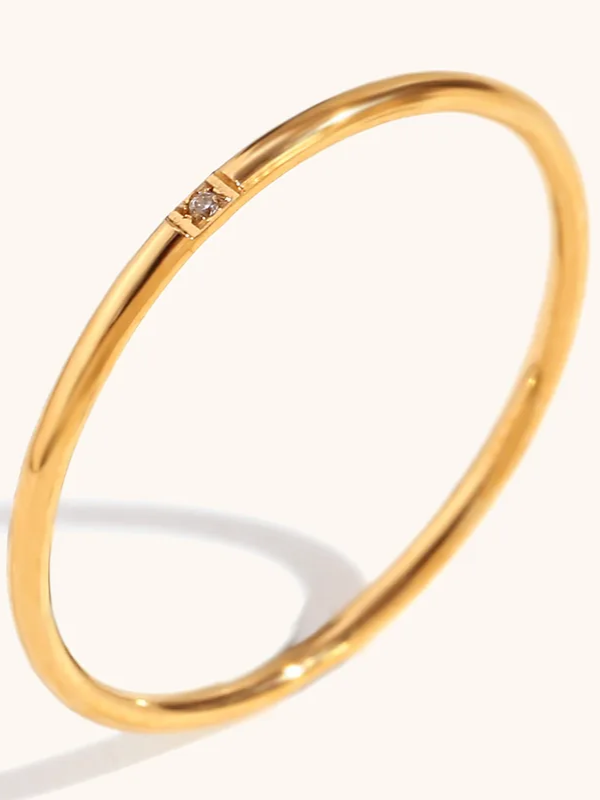 Thin Band Gold Ring