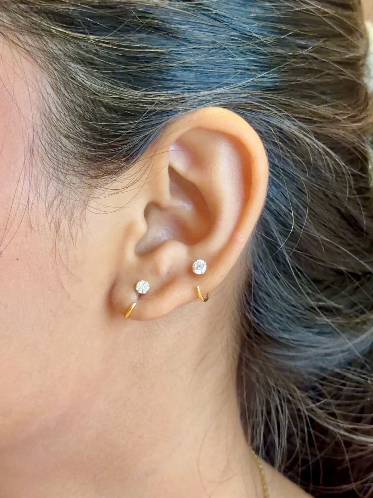 Zircon Sparkle Earrings — 925 Sterling Silver, Poke-Free
