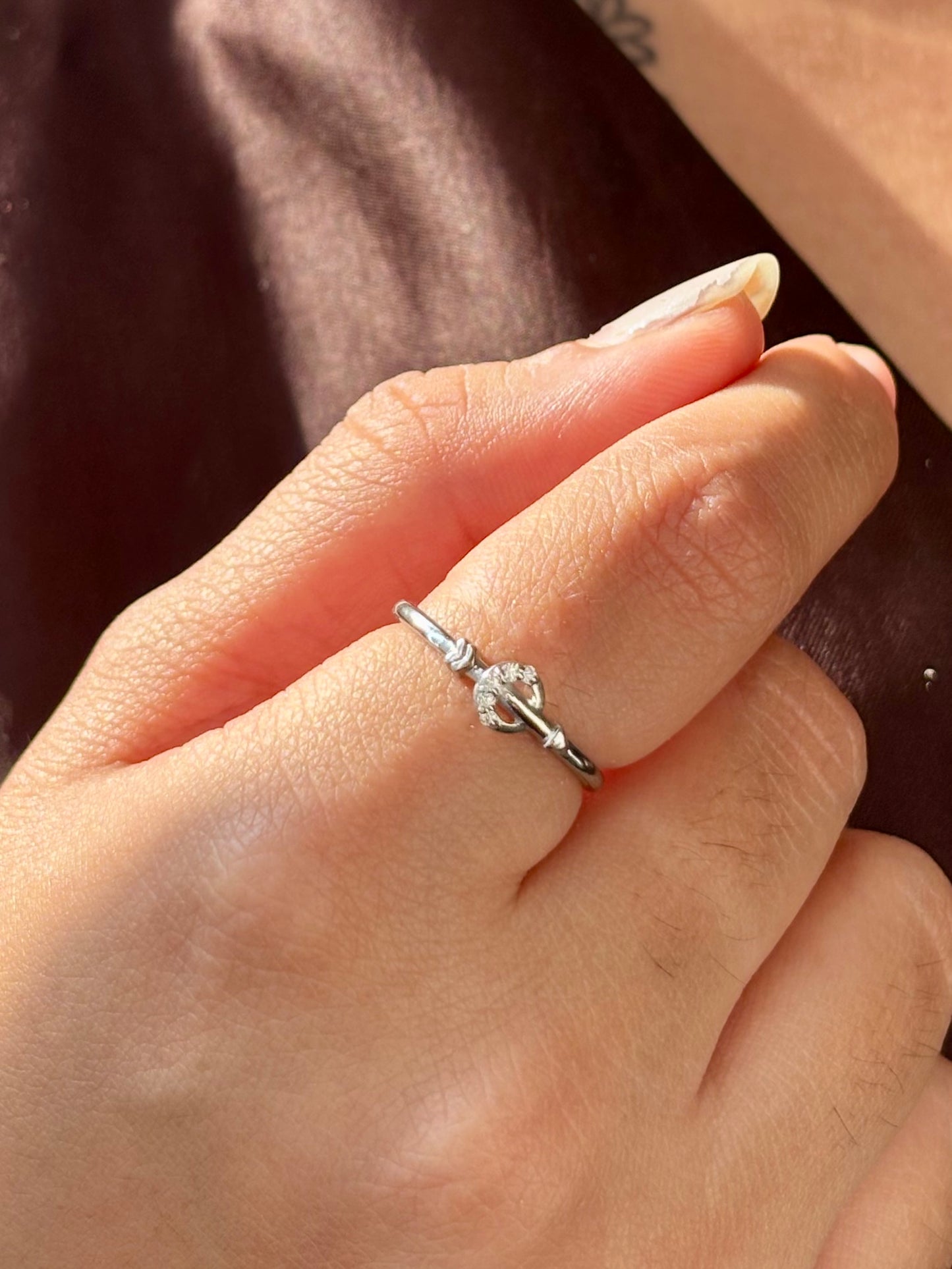 925 sterling silver Aura adjustable ring — minimal-luxury moissanite ring, anti-tarnish, waterproof and hypoallergenic for everyday and office wear.