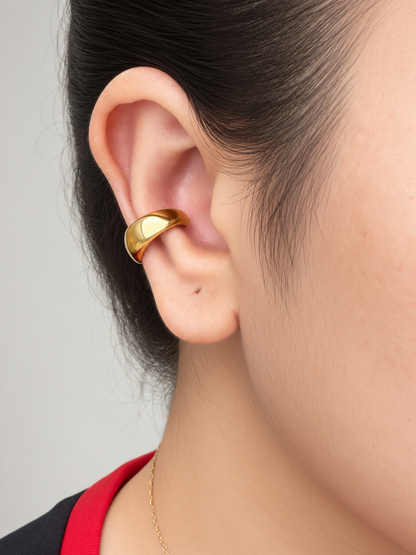 18k gold-plated Mya ear cuff — anti-tarnish, waterproof, hypoallergenic, lightweight no-piercing single-piece cuff for everyday and festive looks.