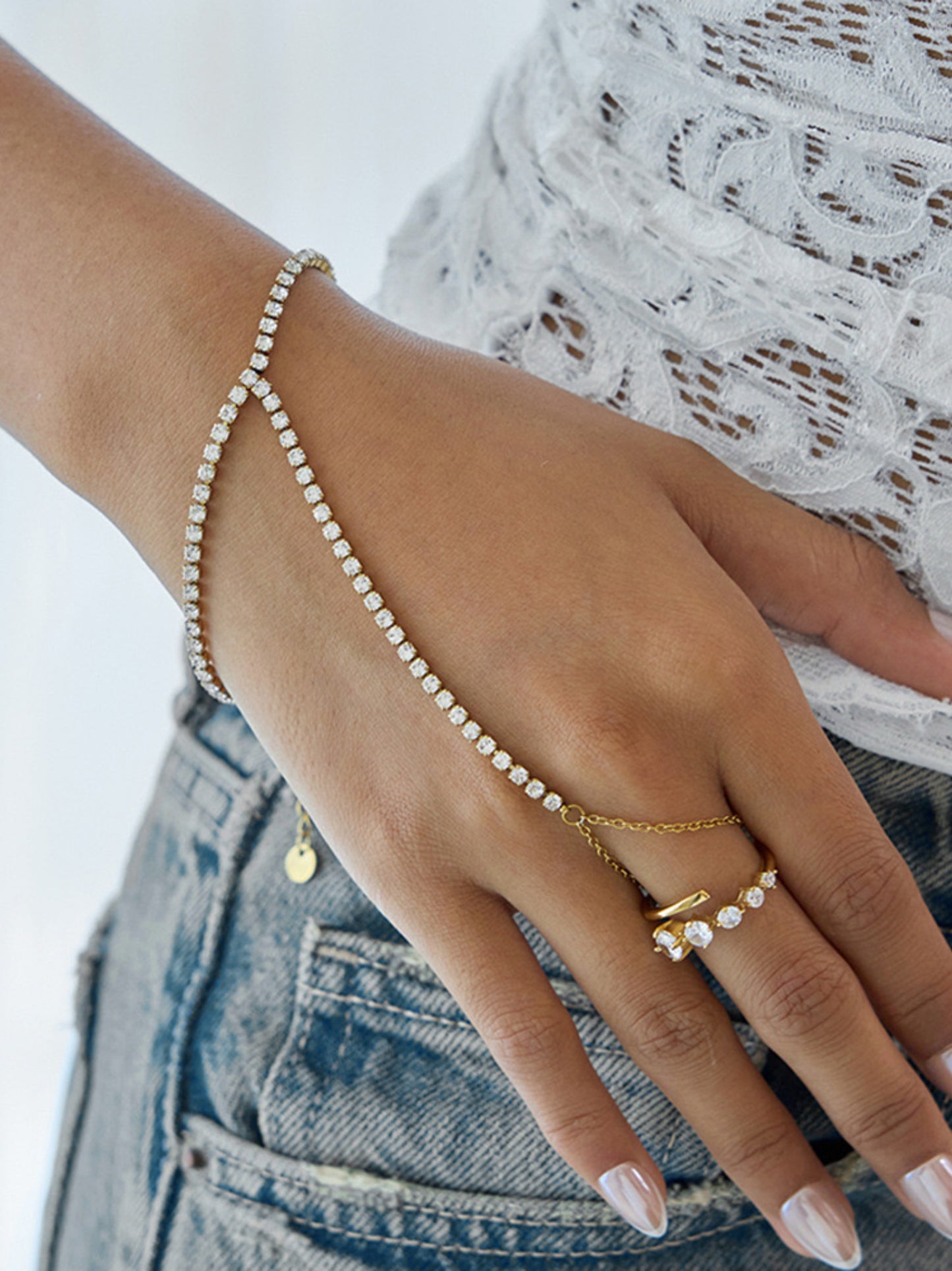18k gold-plated tennis hand-chain bracelet — sleek durable anti-tarnish, waterproof bracelet for everyday and evening wear.