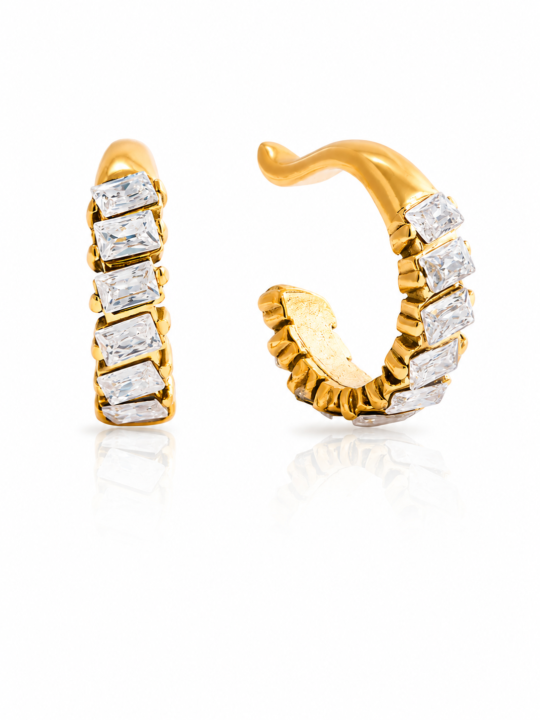 18k gold-plated Nyra statement ear cuff — anti-tarnish, waterproof, hypoallergenic, lightweight no-piercing single-piece cuff.