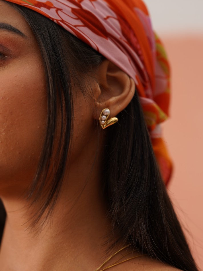Heart Pearl Earrings