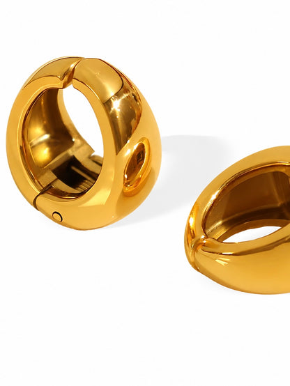 Styled view of kids clip-on earrings — no-piercing hypoallergenic earrings, gentle and safe for sensitive skin, perfect for dress-up and parties.