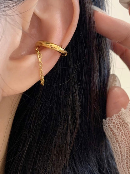 18k gold-plated Naya ear cuff — anti-tarnish, waterproof, hypoallergenic, lightweight no-piercing single-piece cuff for everyday and festive looks.